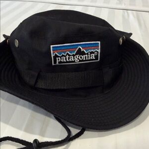 Patagonia Black Adventure Hat